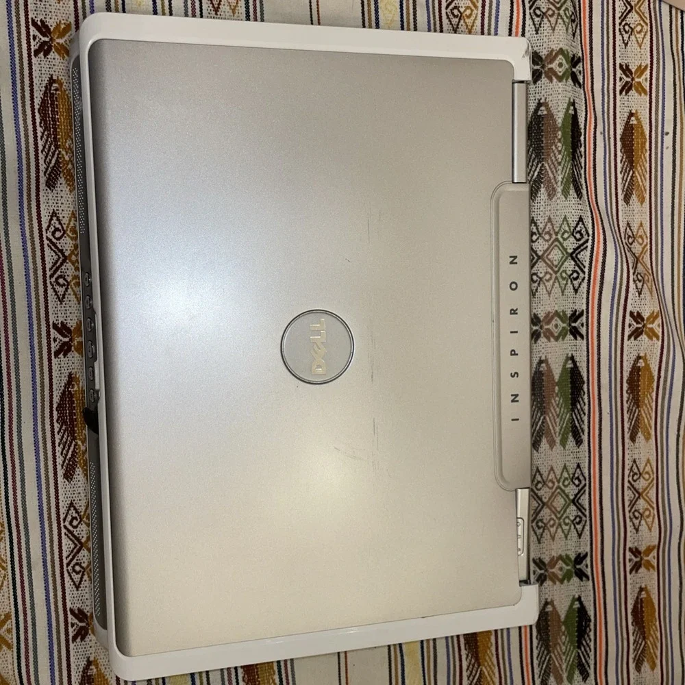 Dell Inspiron E1505 Laptop (Parts or‎ Repair Only) Centrino Duo WM3945ABG